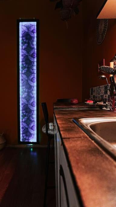 Sahara Studio With Shared Bathroom In City Centre 브라티슬라바 외부 사진