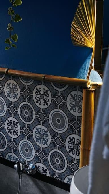 Sahara Studio With Shared Bathroom In City Centre 브라티슬라바 외부 사진